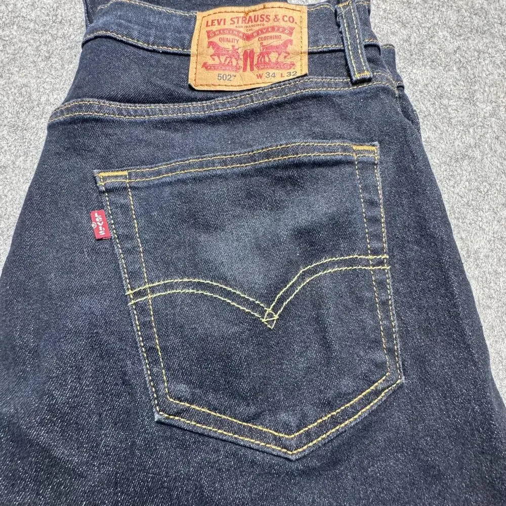 Levi's 502 Jeans Mens 34x31 Blue Dark Wash Tapered Leg Stretch Denim Pants